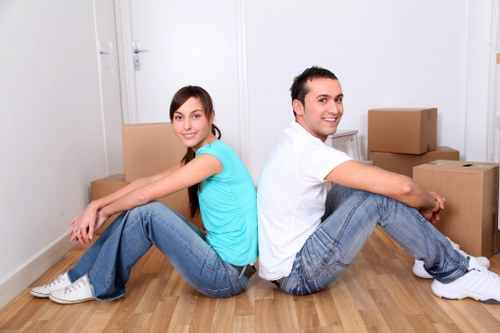 Removal van support for Greenwich office and commercial relocations